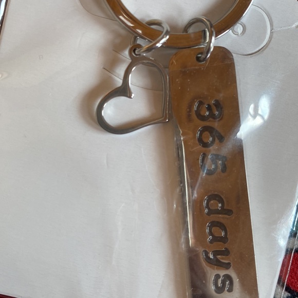 Key Chain ❤️ - Picture 3 of 3